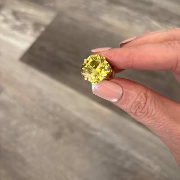 Lime Light Ring - Picture 1 of 2